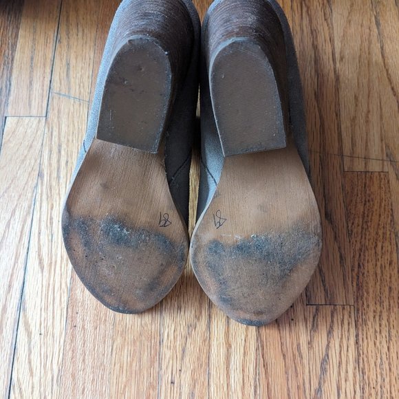 Crown Vintage taupe Lasso Suede boots - Picture 5 of 6